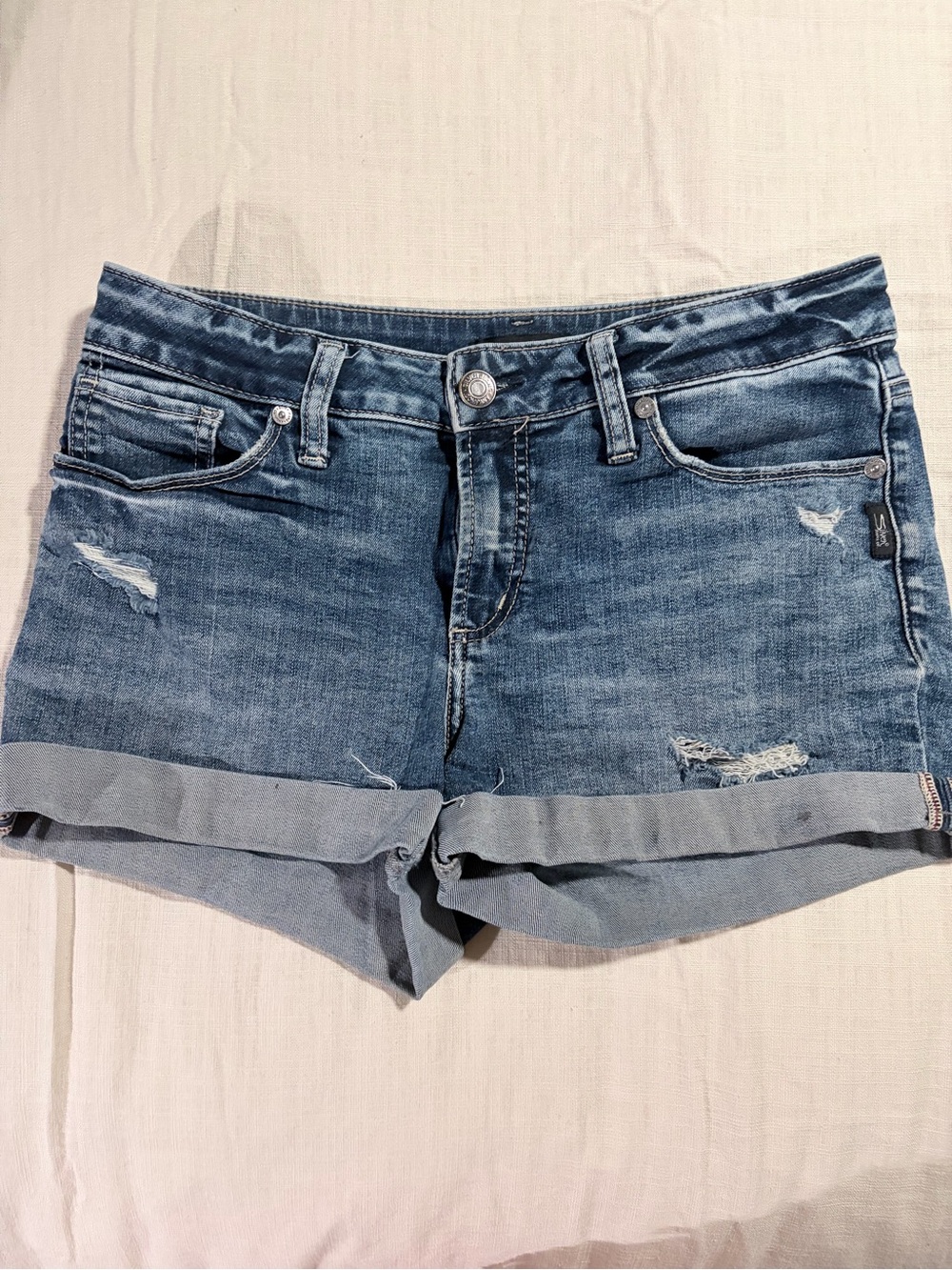 Silver Jeans Suki Short Denim in Blue Wash